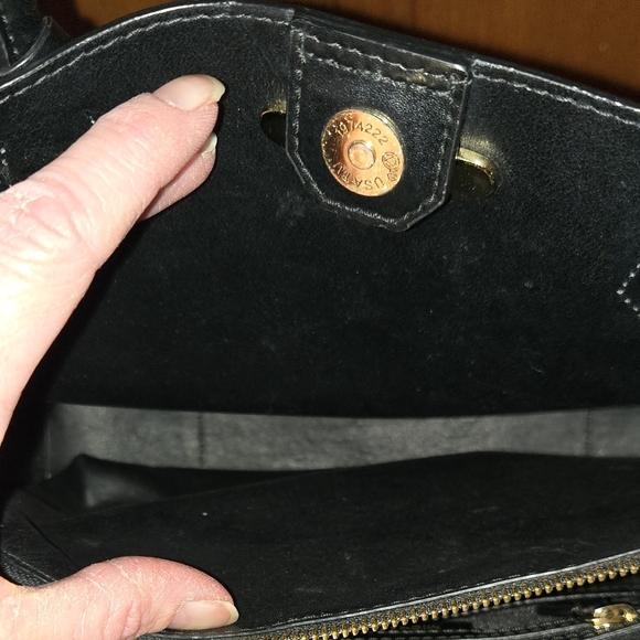 Michael Kors Black Leather Tote Bag - Picture 12 of 15